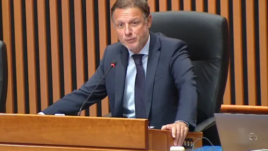 H-96846cb5-39c2-4c79-908f-43f2d2799909-550