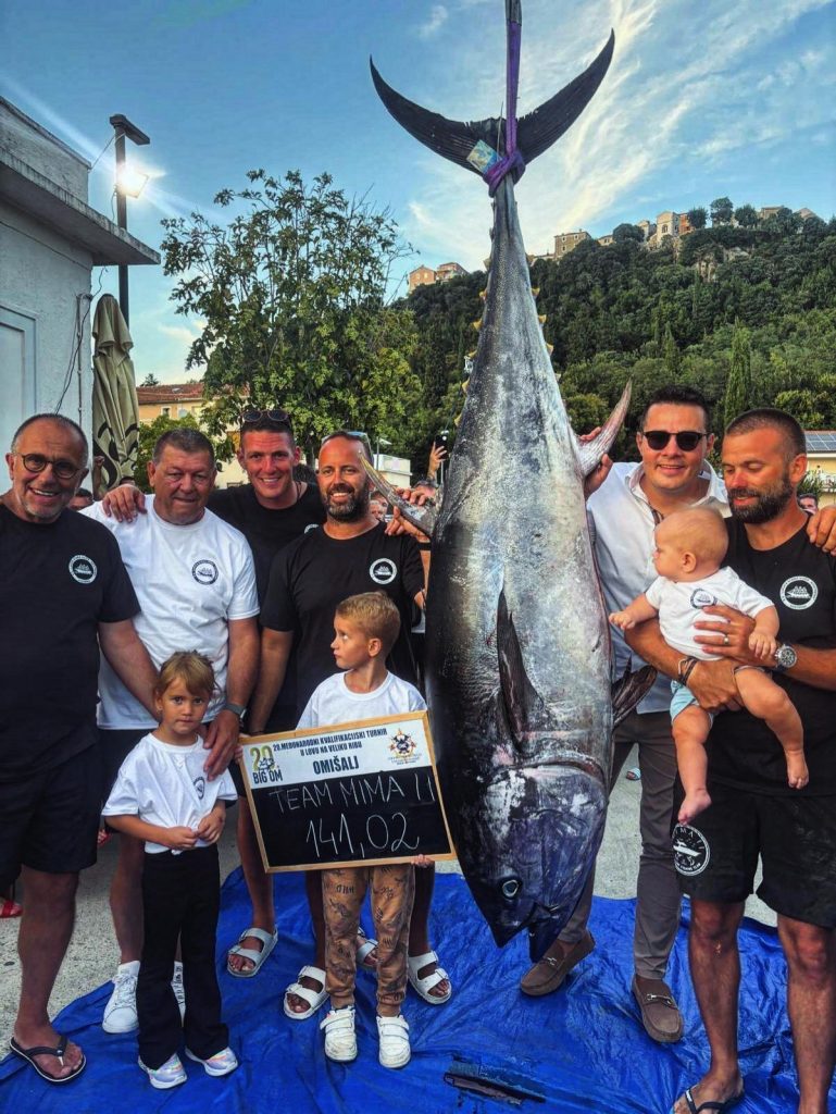 IMG-20250922-WA0000-769×1024