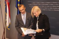 IMG_7584-1024×683 IMG_7584-1024×683