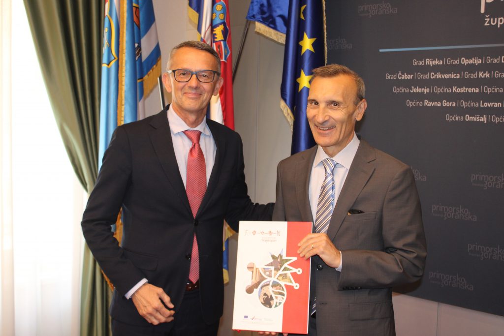 IMG_7592-1024×683 IMG_7592-1024×683