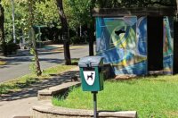 Kanta-za-pseci-izmet-ulaz-u-Kampus Kanta-za-pseci-izmet-ulaz-u-Kampus