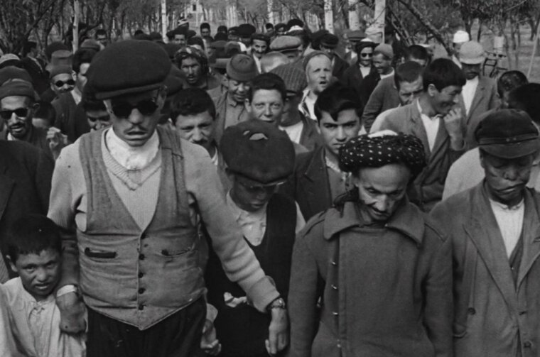 Kuća je crna, r. Forugh Farrokhzad