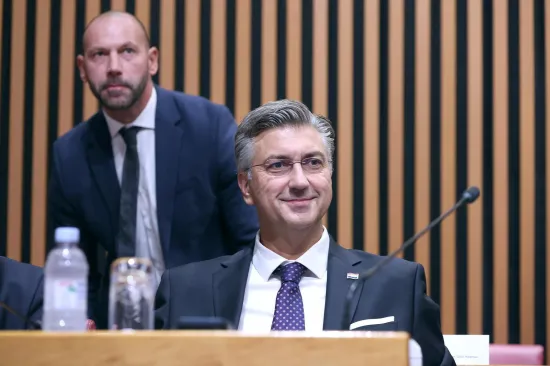 LS-d0eaf719-a632-45c7-add4-b6b2d932285f-550