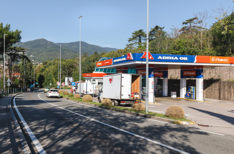 Opatija Matulji benzinska pumpa-7844