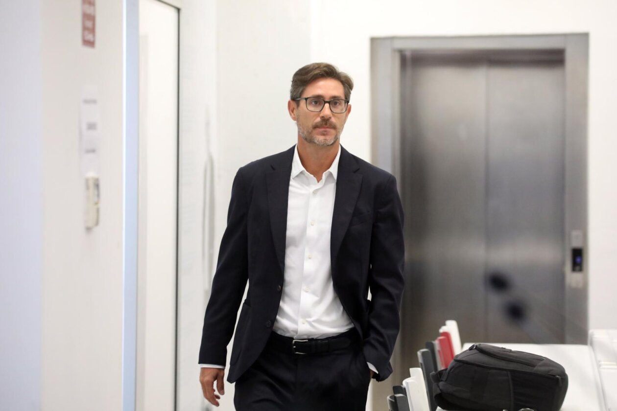 Rijeka: Novi trener Rijeke Victor Sanchez predstavljen na Rujevici