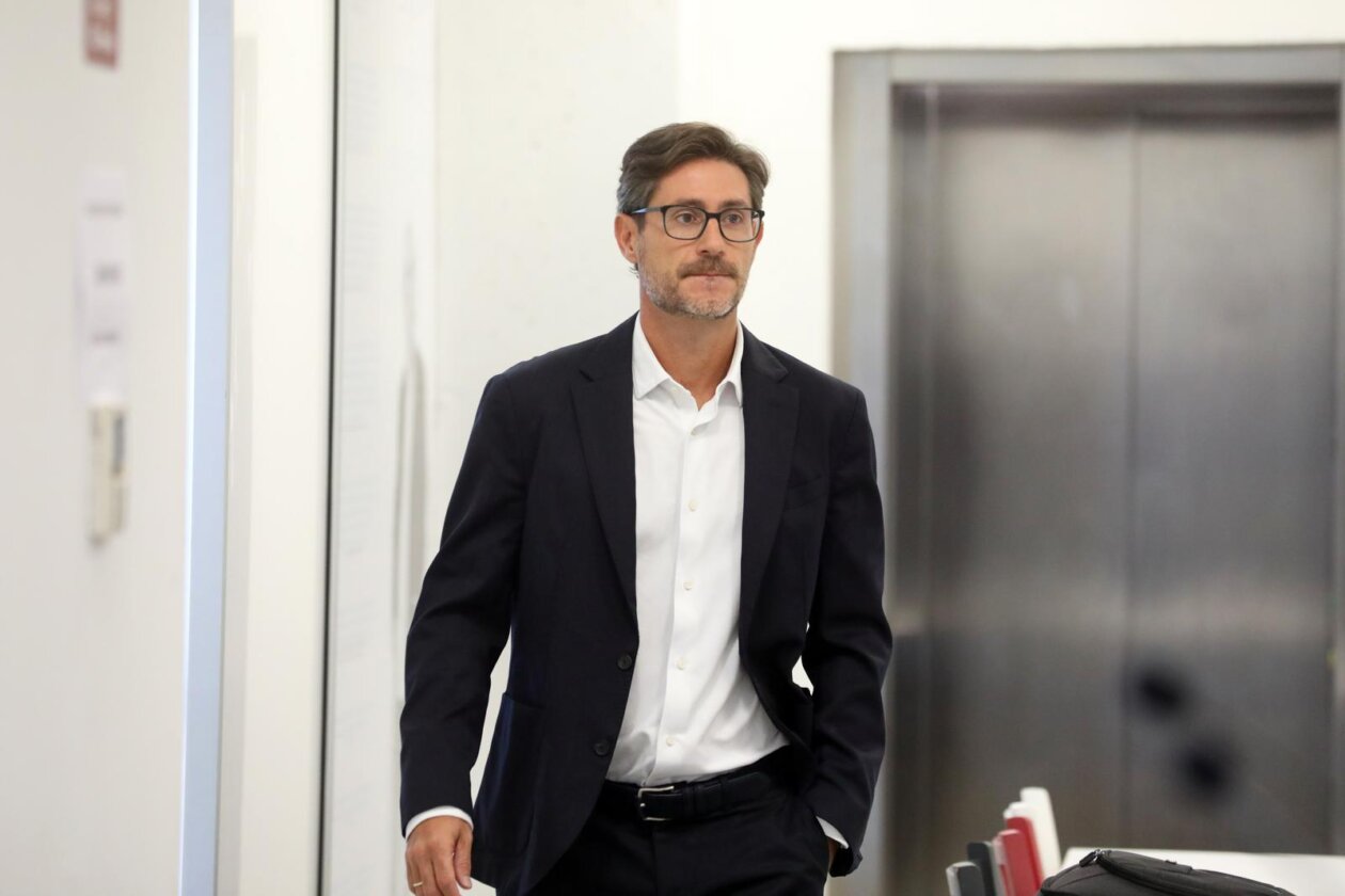 Rijeka: Novi trener Rijeke Victor Sanchez predstavljen na Rujevici