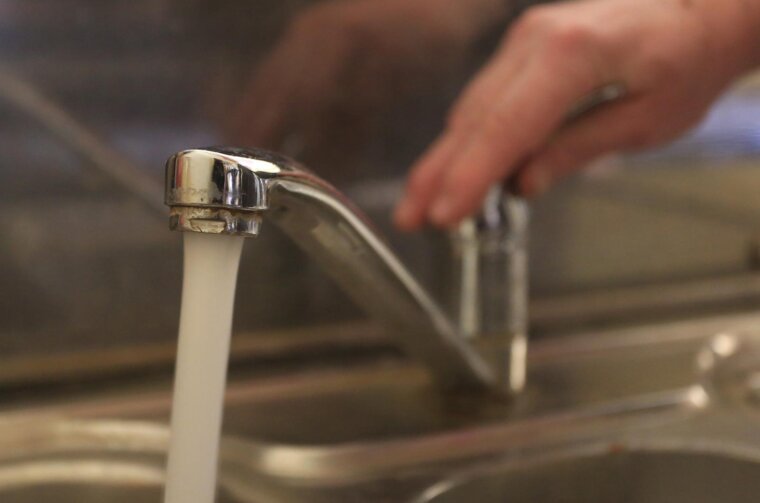 Voda iz slavina na području pet zagorskih općina i tri grada od srijede nije za piće