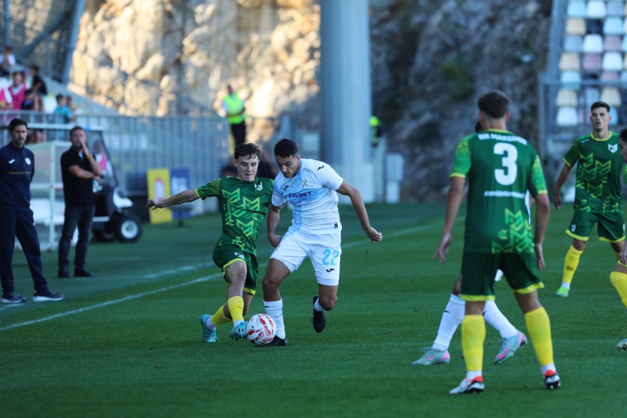 Rijeka: Utakmica šesnaestina finala nogometnog kupa Hrvatske između NK Maksimira i HNK Rijeke.