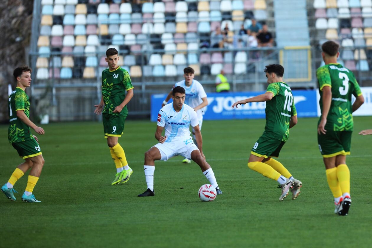 Rijeka: Utakmica šesnaestina finala nogometnog kupa Hrvatske između NK Maksimira i HNK Rijeke.