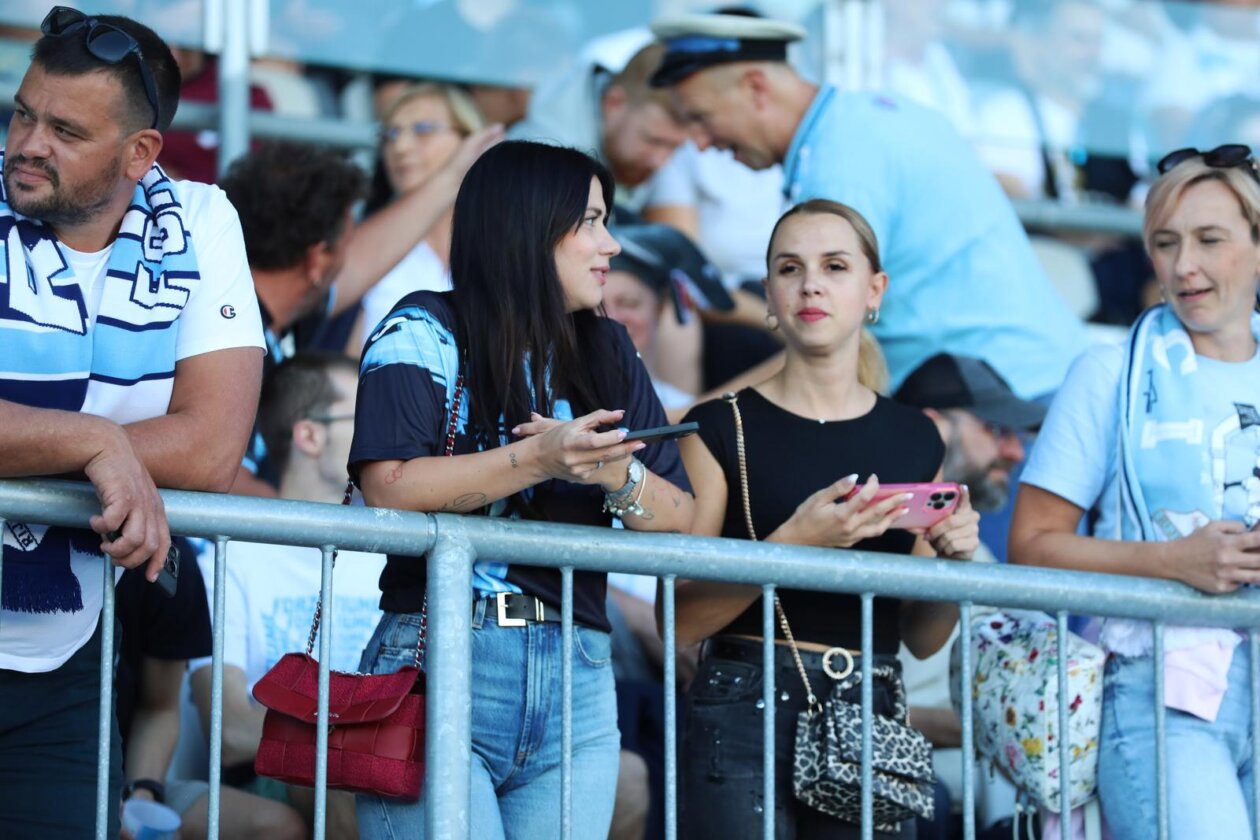 Rijeka: Utakmica šesnaestina finala nogometnog kupa Hrvatske između NK Maksimira i HNK Rijeke.