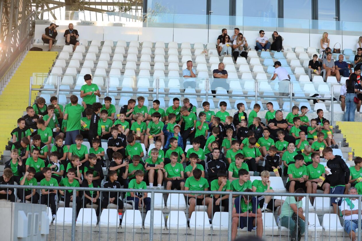 Rijeka: Utakmica šesnaestina finala nogometnog kupa Hrvatske između NK Maksimira i HNK Rijeke.