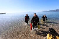 Rijeka: Akcija čišćenja plaže Ploče kojoj se pridružila gradonačelnica Rinčić Rijeka: Akcija čišćenja plaže Ploče kojoj se pridružila gradonačelnica Rinčić