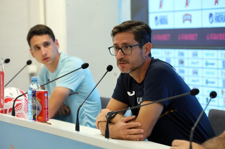Rijeka: Trener Victor Sanchez i igrač Luka Menalo na konferenciji HNK Rijeka