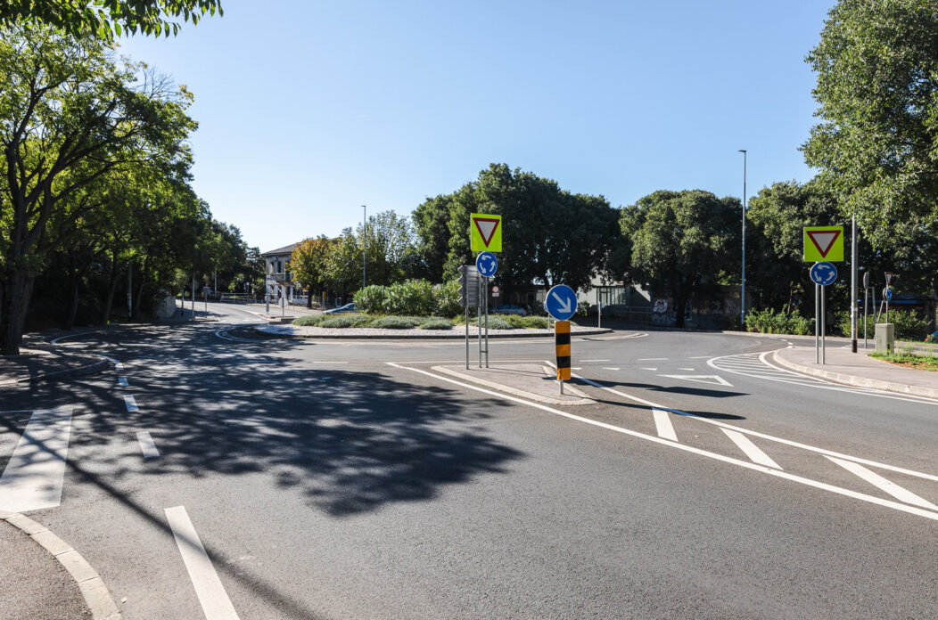 Pećine promet kružni tok-6835