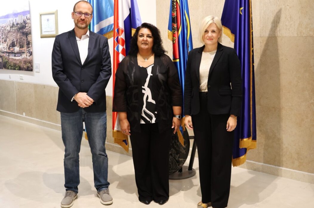 Prijem-za-Ivu-Palmieri-generalnu-konzulicu-Republike-Italije-u-Rijeci-6-1069×800