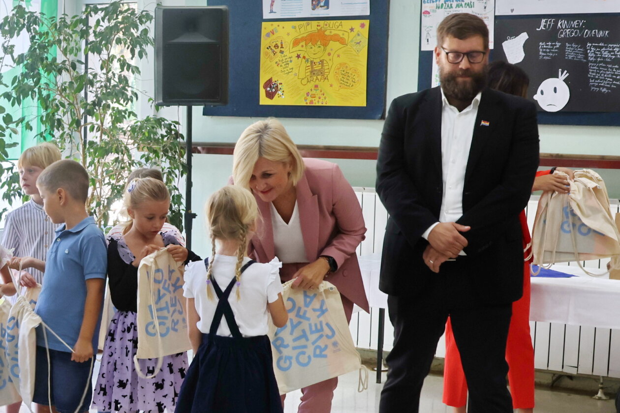 Prijem-za-prvasice-OS-Vladimir-Gortan-87 Prijem-za-prvasice-OS-Vladimir-Gortan-87