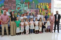 Prijem-za-prvasice-OS-Vladimir-Gortan-90-1200×800 Prijem-za-prvasice-OS-Vladimir-Gortan-90-1200×800