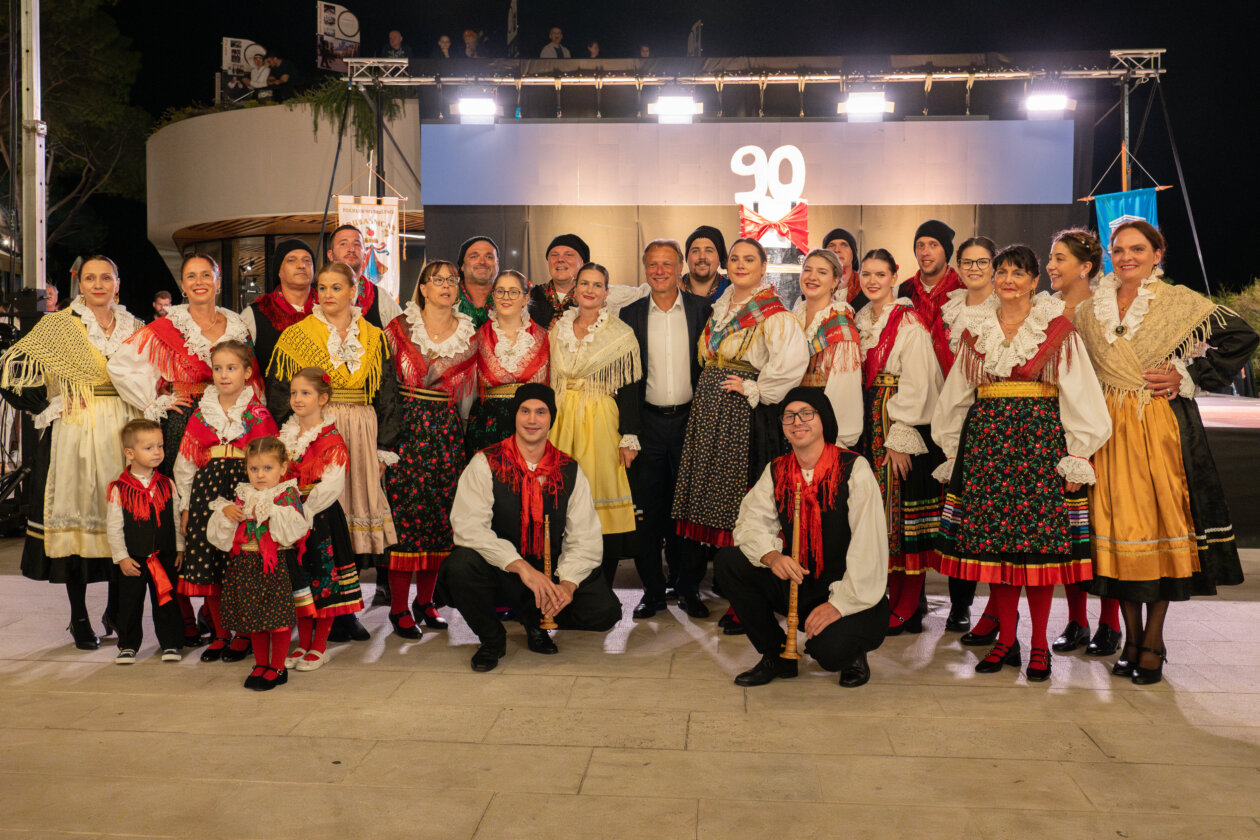 Luka Kosić Luka Kosić