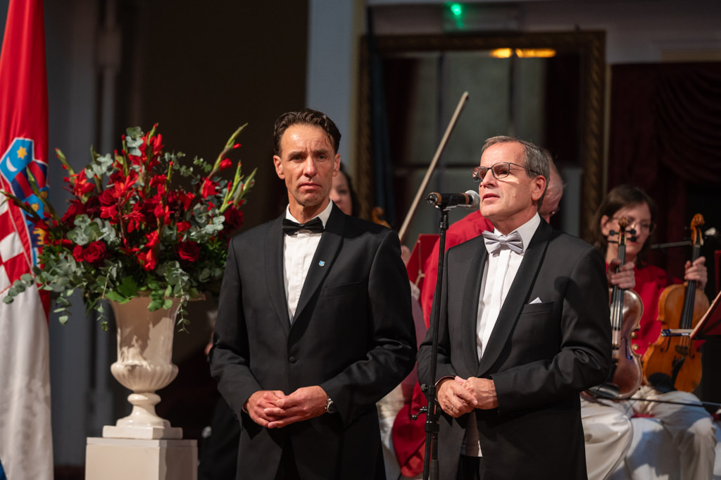 Foto Luigi Opatija,Grad Opatija, Festival Opatija, Kristalna dvo Foto Luigi Opatija,Grad Opatija, Festival Opatija, Kristalna dvo