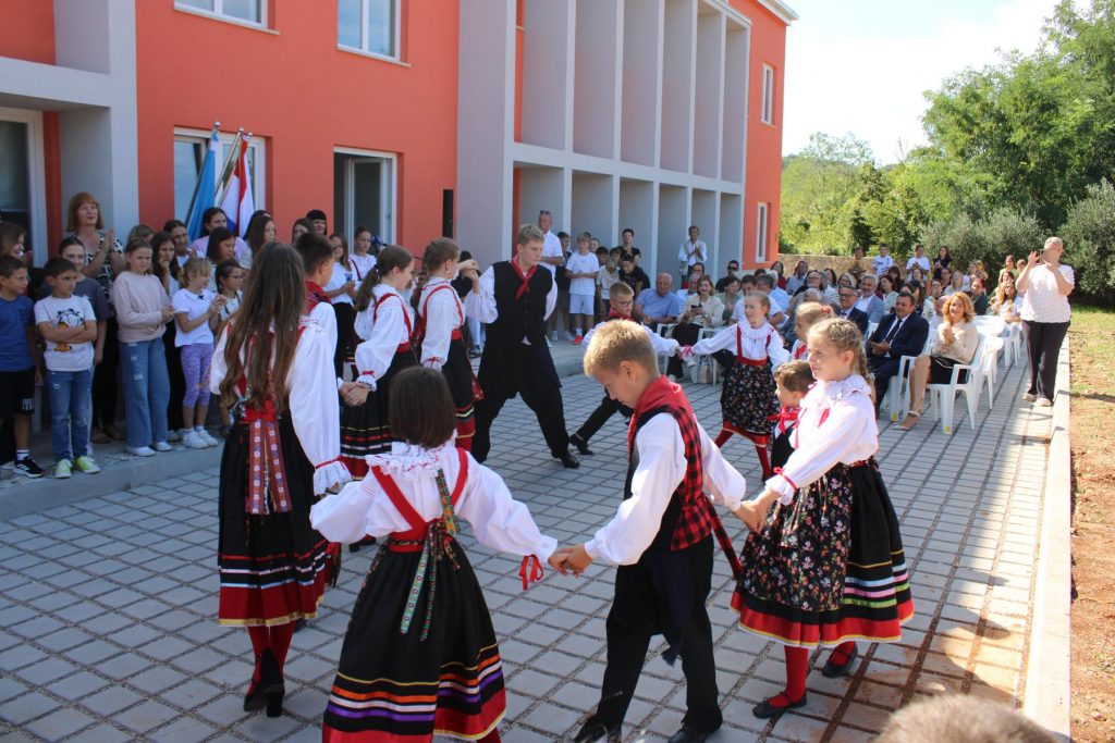 pgz osnovna skola dobrinj (23) pgz osnovna skola dobrinj (23)