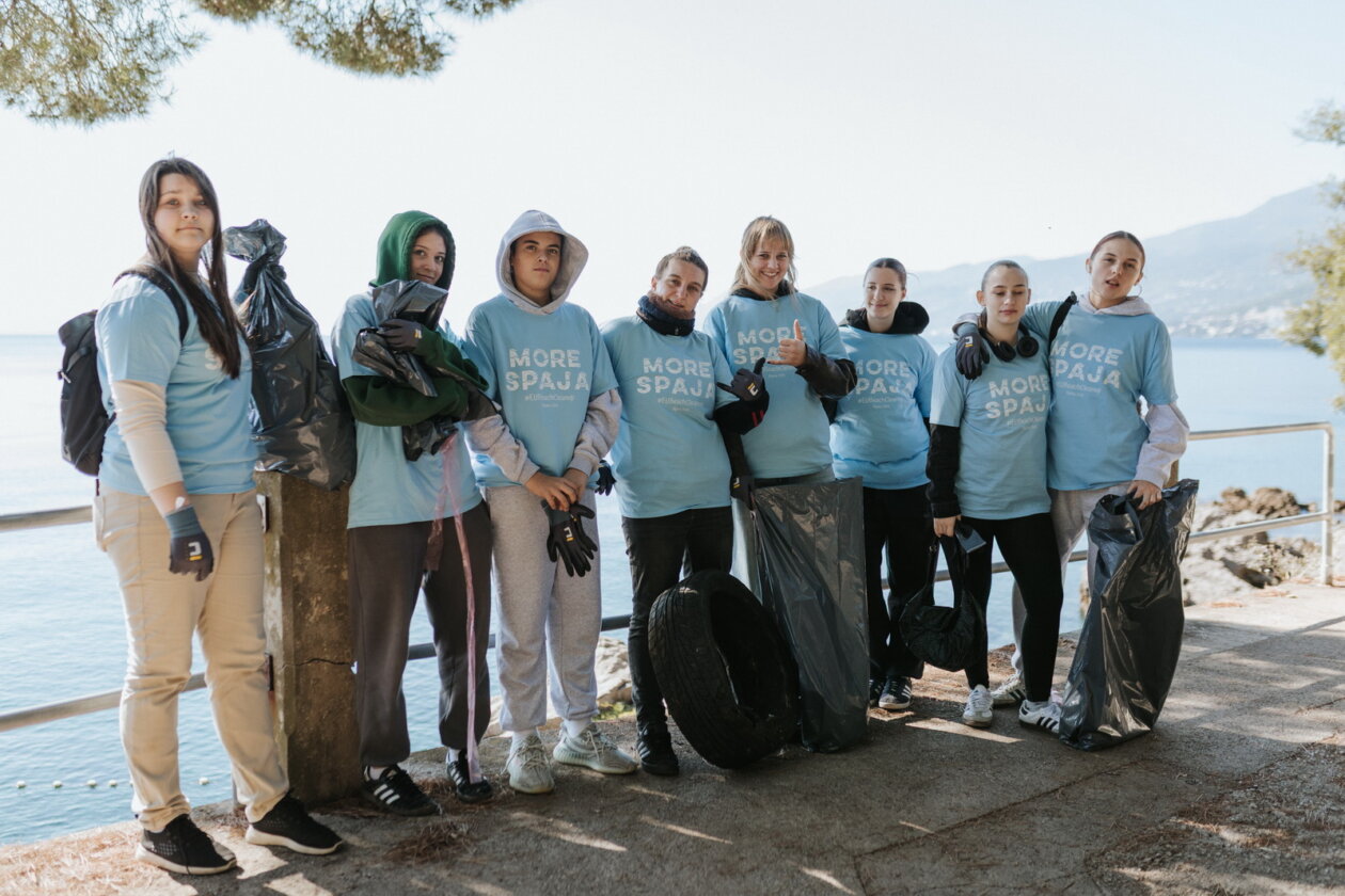 EUBeachCleanUp-6
