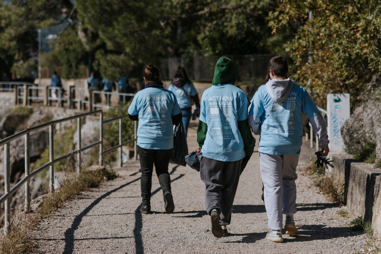 EUBeachCleanup-2025-ucenici-5