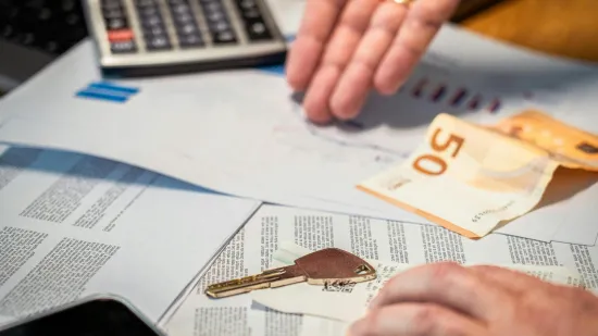 H-2eb8a37d-d96c-4c03-a051-12d501dc7eef-550