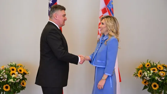 H-68703f36-f387-4ba0-952a-bf9518c1a187-550 H-68703f36-f387-4ba0-952a-bf9518c1a187-550