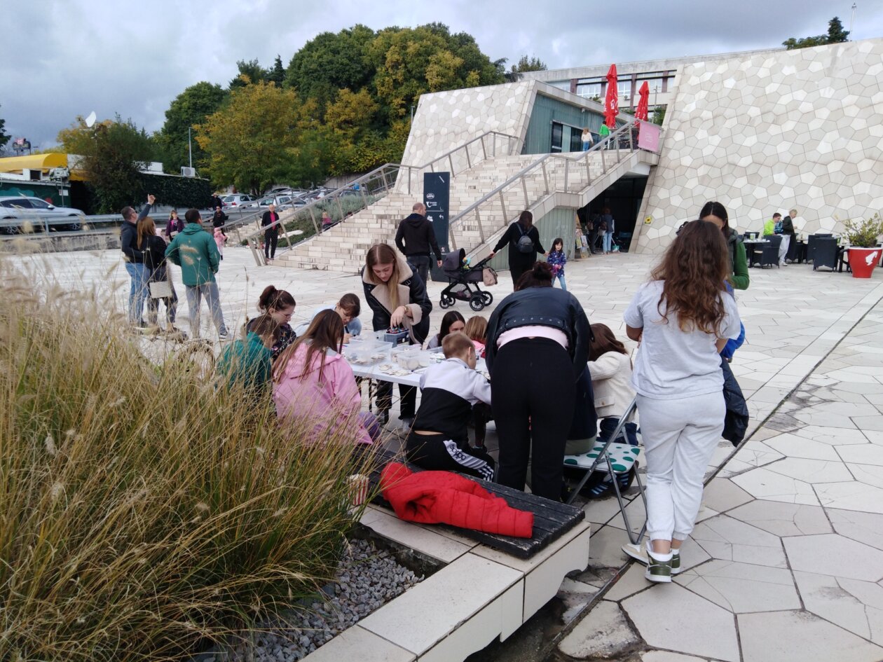 Humanitarni-rodendan-na-Zametu-2025.-radionice