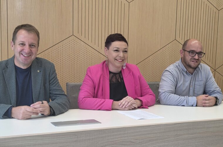 IMG-e97f19c6ee12542a869d1795eacb700e-V