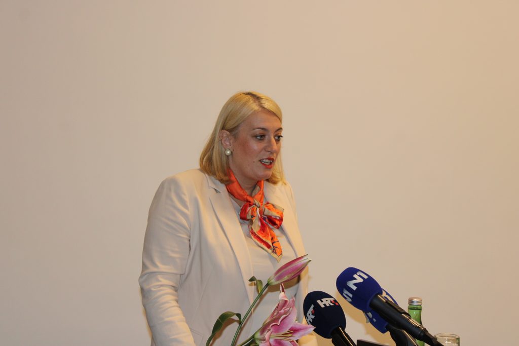 IMG_8439-1024×683 IMG_8439-1024×683