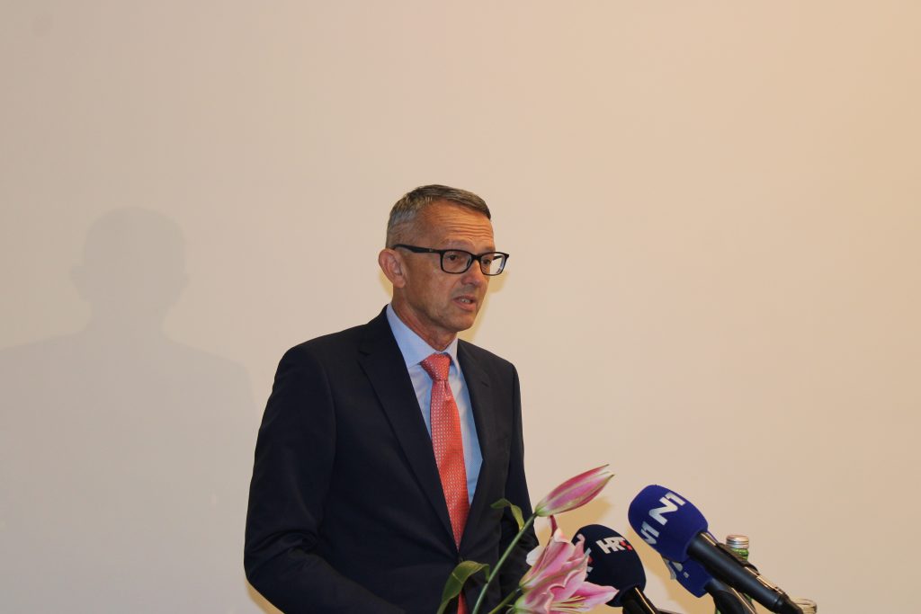 IMG_8444-1024×683 IMG_8444-1024×683