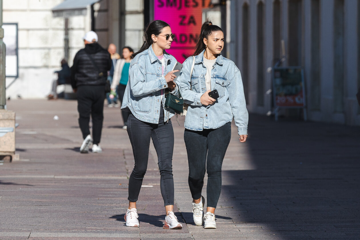 Klikom po Korzu 3.10.-3615