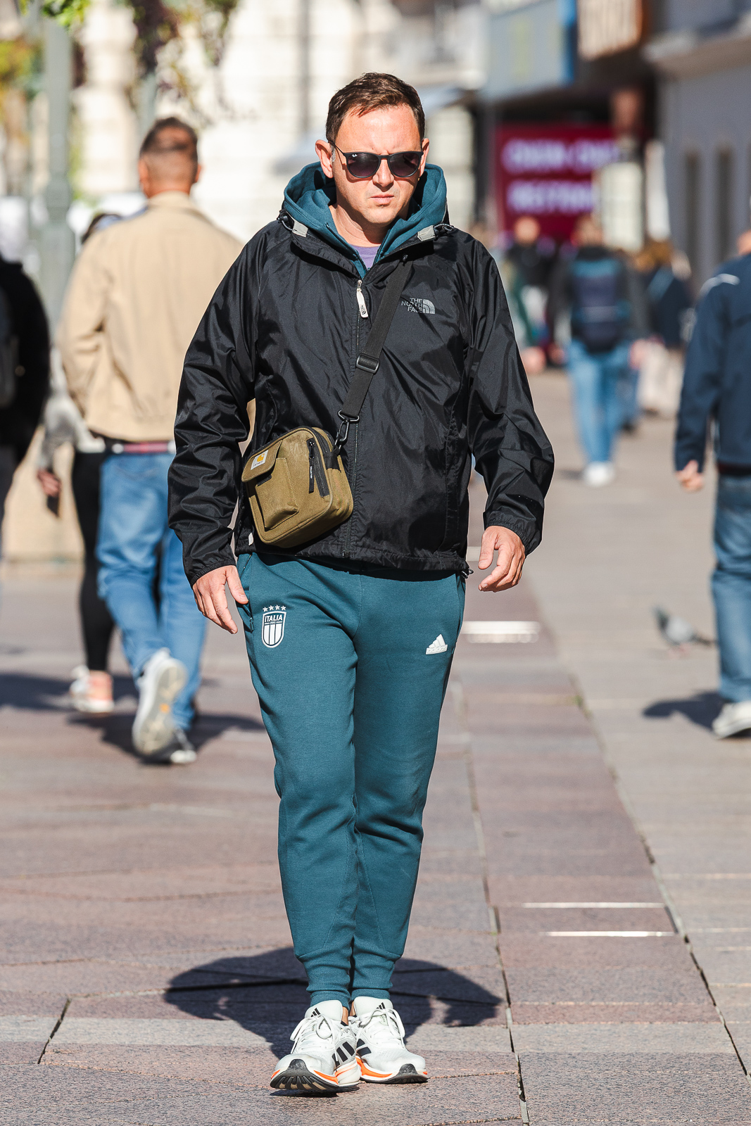 Klikom po Korzu 3.10.-3675