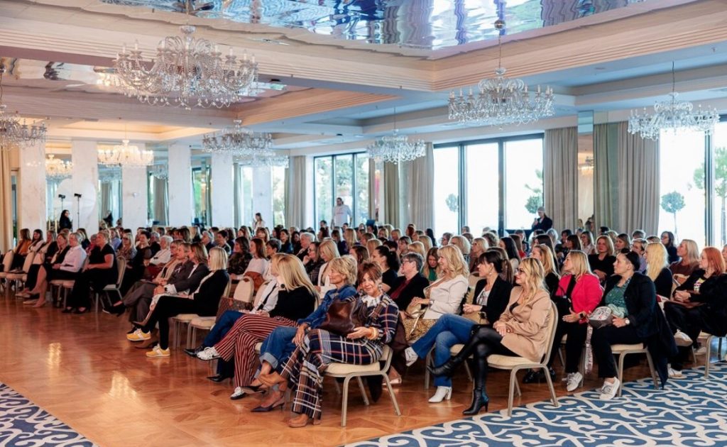 Konferencija-zene-odAdoZ-6-1024×630