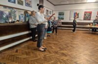 Mirjam-Dragicevic-otvorila-izlozbu-likovne-sekcije-Dar-1-1200×800