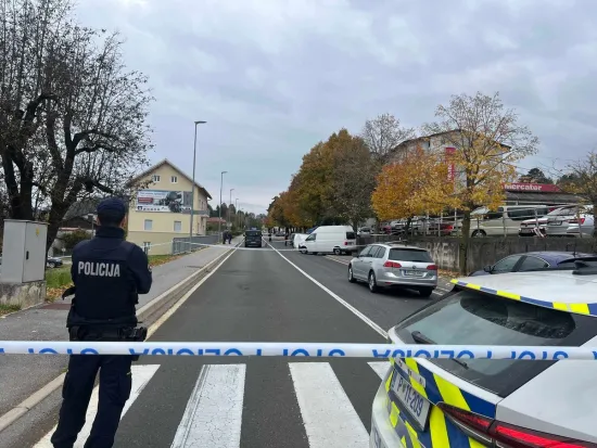 O-26c05511-2035-4fb2-a523-a81a25e431c5-550