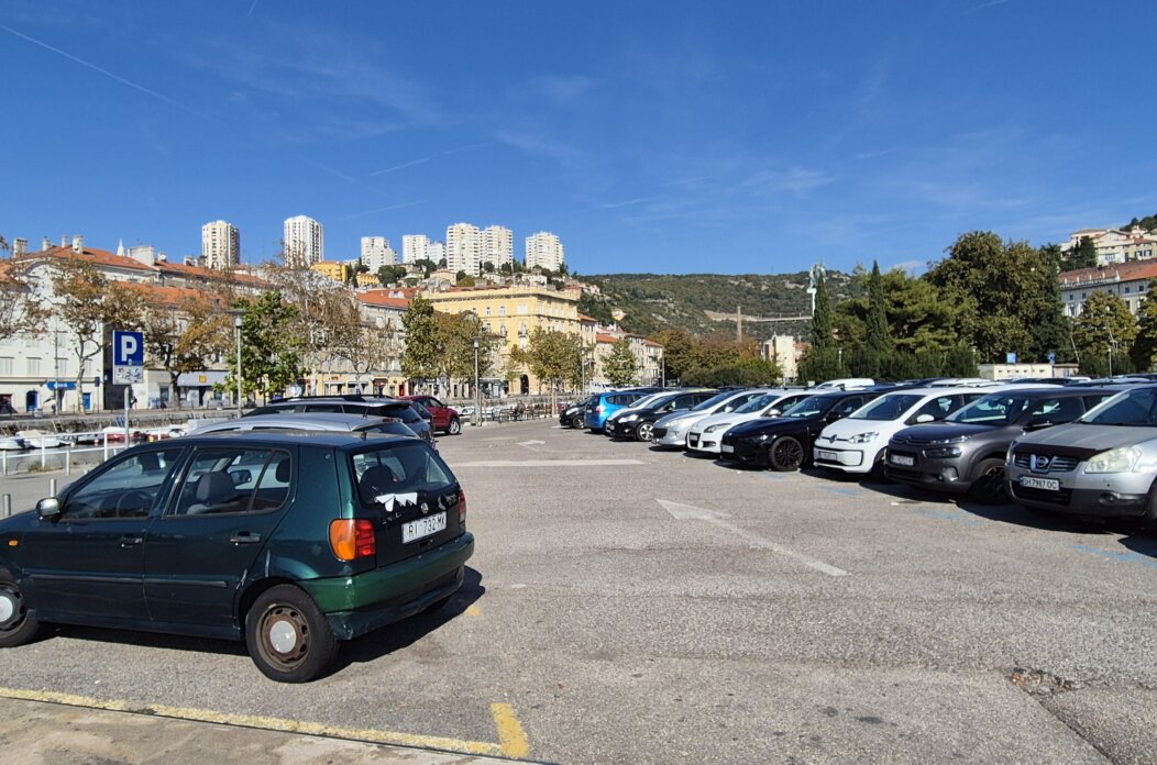 PARKING DELTA RIPORTAL 12 PARKING DELTA RIPORTAL 12