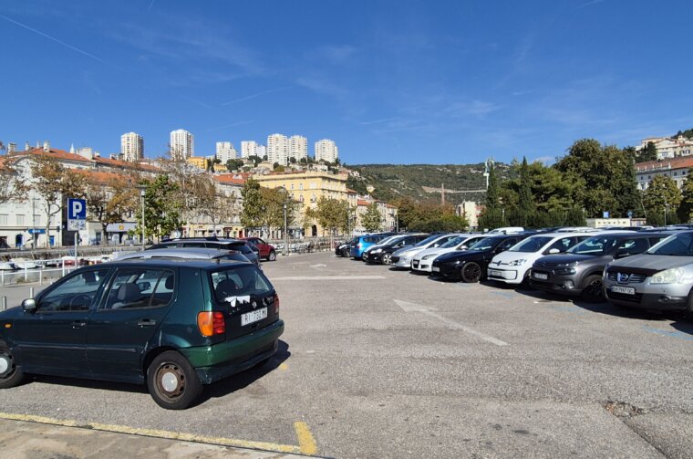 PARKING DELTA RIPORTAL 12