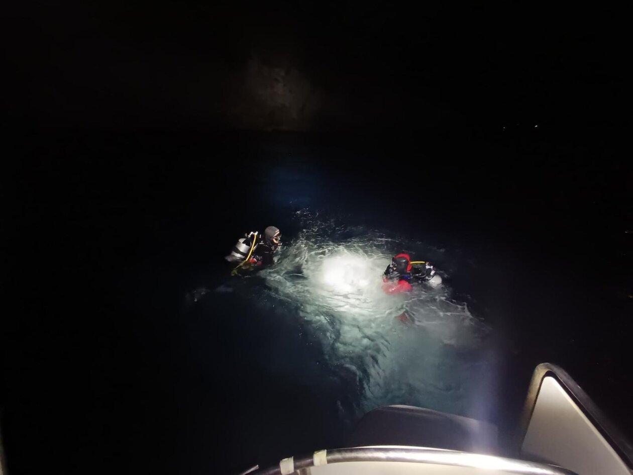 Pripadnici HGSS-a sudjelovali u izvlačenju četiri tijela iz auta koji je sletio u more kod Senja