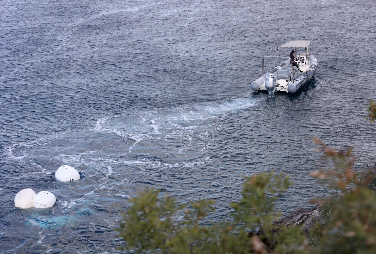 Izvlačenje auta iz mora kod Senja, u slijetanju poginulo četvero stranih državljana