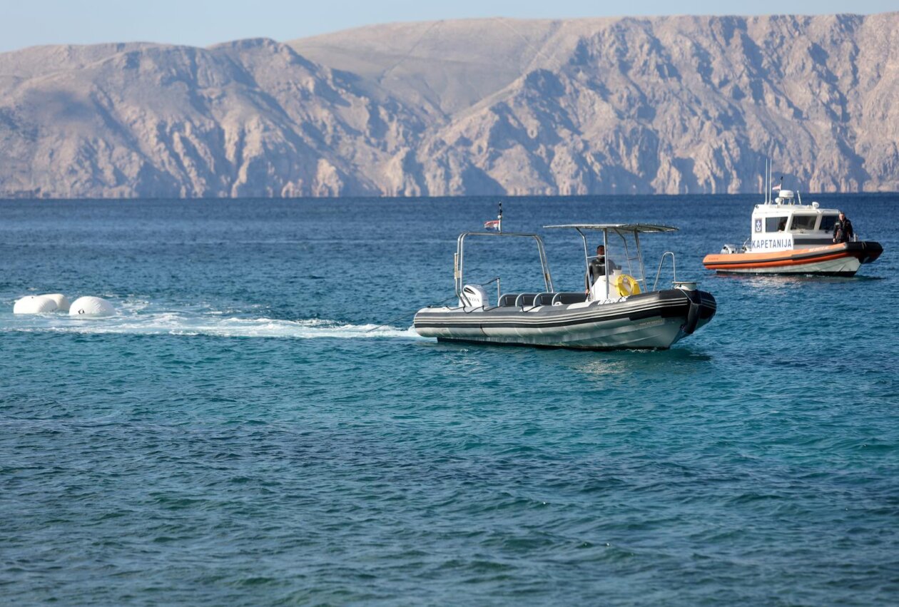 Izvlačenje auta iz mora kod Senja, u slijetanju poginulo četvero stranih državljana
