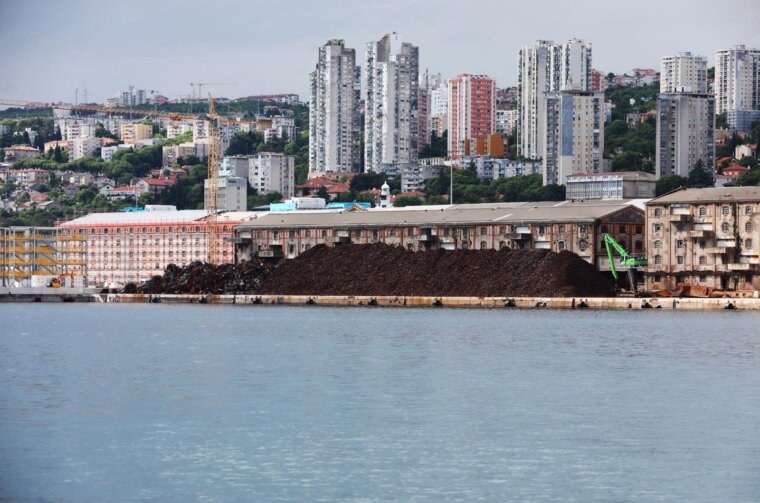 Rijeka: Metalni otpad u riječkoj luci