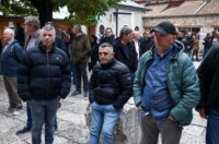 Sarajevo: Dženaza za Halida Bešlića u Gazi Husrev-begovoj džamiji