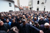 Sarajevo: Dženaza za Halida Bešlića u Gazi Husrev-begovoj džamiji