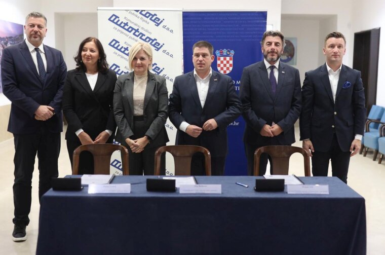 Rijeka: Potpisivanje Ugovora o dodjeli bespovratnih sredstava za projekt Elektrifikacija KD Autotrolej