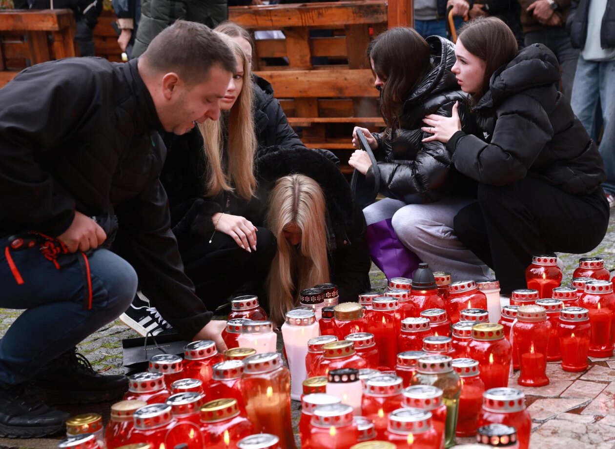 Novo Mesto: Suze i upaljene svijeće na mjestu na kojem je ubijen muškarac