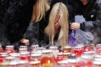 Novo Mesto: Suze i upaljene svijeće na mjestu na kojem je ubijen muškarac