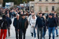 Novo Mesto: Građani pristižu na prosvjedni skup, održat će se i politički summit Novo Mesto: Građani pristižu na prosvjedni skup, održat će se i politički summit