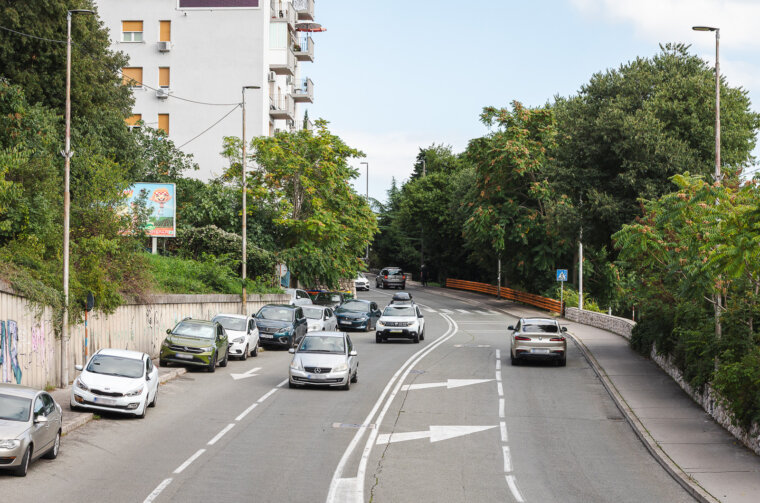 Piramida cesta promet ilustrativna-8927